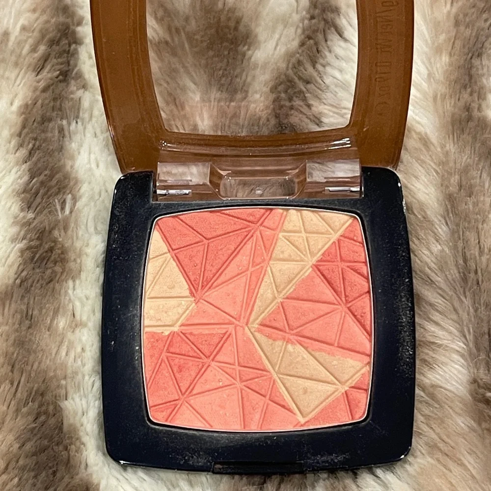 Catrice Blush Box Glowing + Multicolour in 010 Dolce Vita
